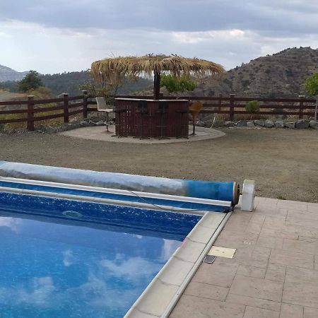 Kalamospito Holiday House Kalokhorio Екстериор снимка