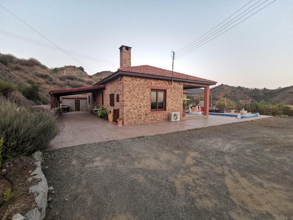 Kalamospito Holiday House Kalokhorio Екстериор снимка